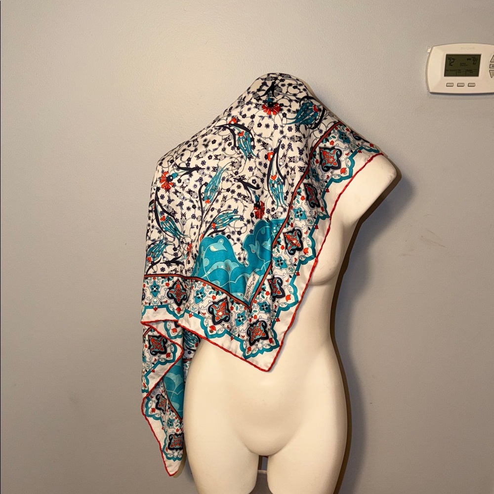 Ipekce ladies Floral blue, white, silver scarf. Made in Turkey,